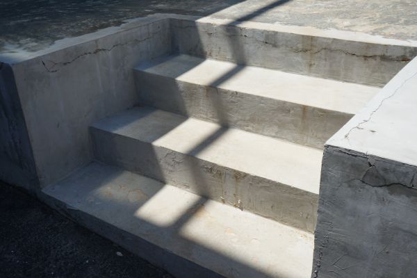 Cost of Cement Steps Replacement in Anaheim