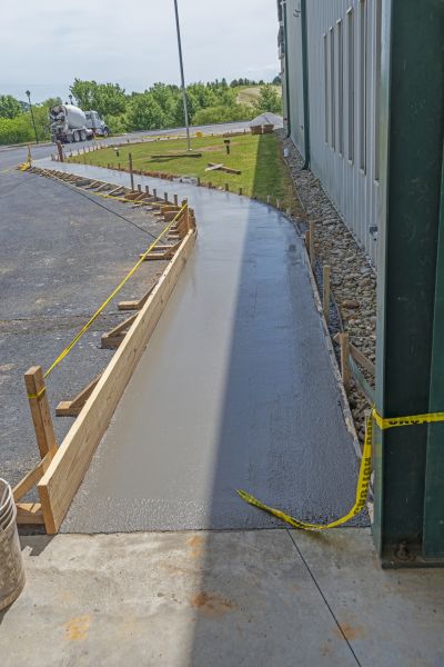 Cost of Concrete Sidewalk Paving in Anaheim
